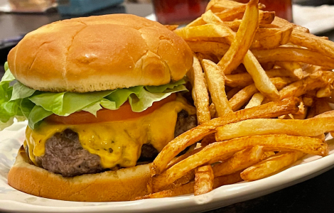  Handmade Cheeseburger